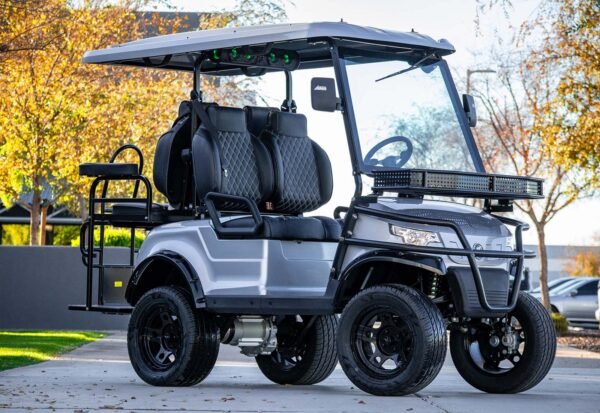EPIC-E40L-Golf-Cart-1-1-600x413